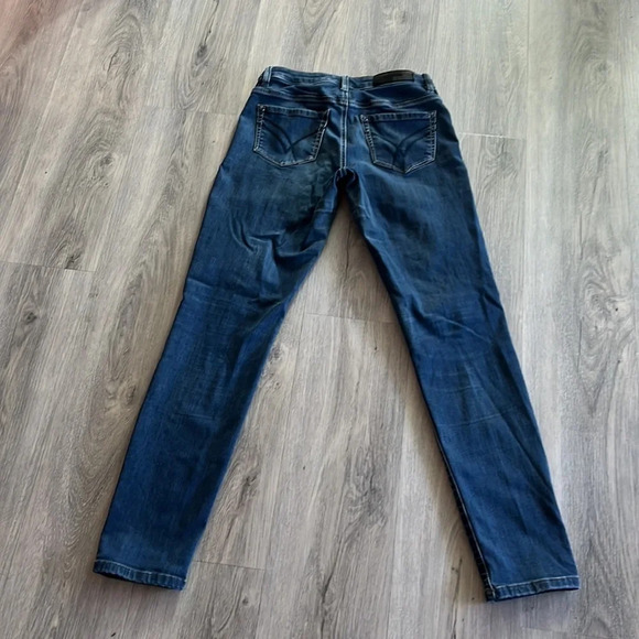 William rast slim leg jeans  size 4 - Picture 10 of 14